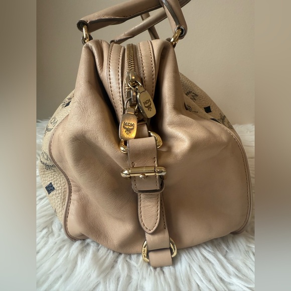 MCM Beige Visetos bag - Picture 4 of 16